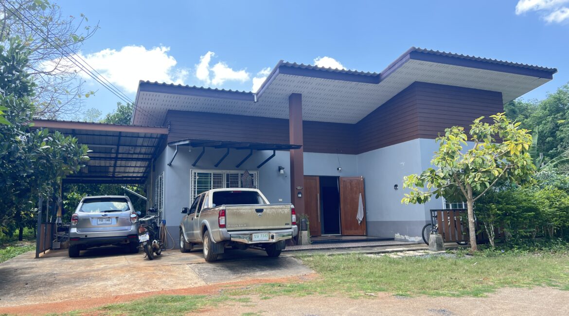 Cozy 2-Bedroom Private Countryside House in Nong Thale
